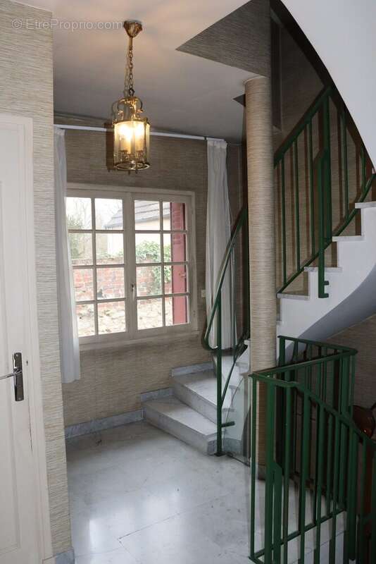 Maison à LOUVECIENNES