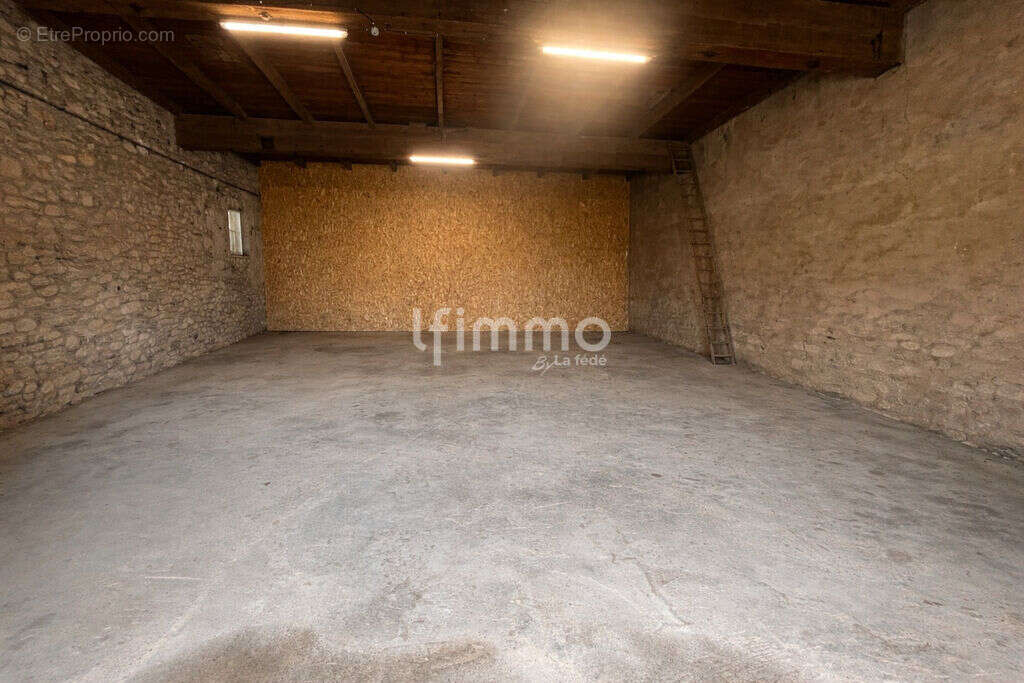 Bâtiment 240m² à Narbonne : La pépite que tout le monde cherche - photo 4