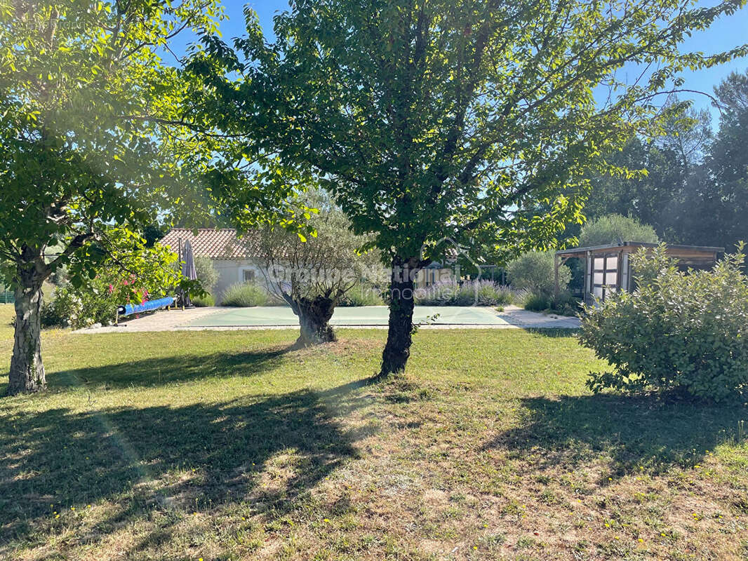 Maison de charme vendue meublée La Verdière T5 - photo 6