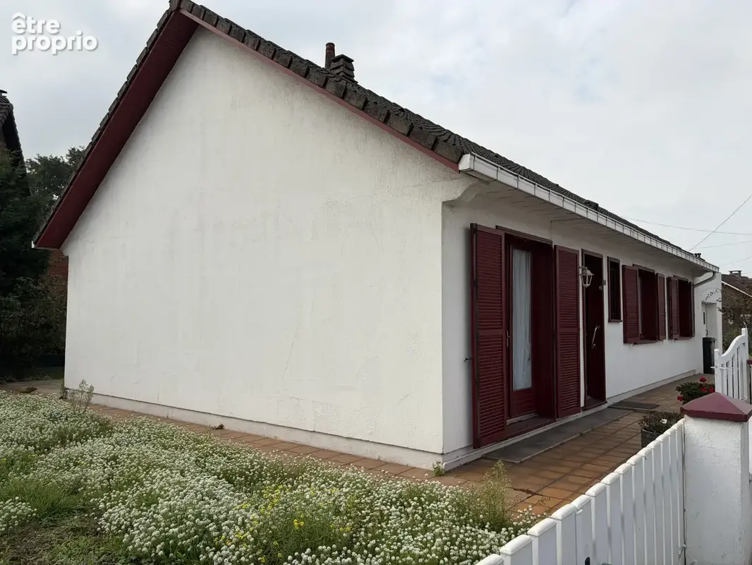 Plain pied - grand garage et jardin - photo 3