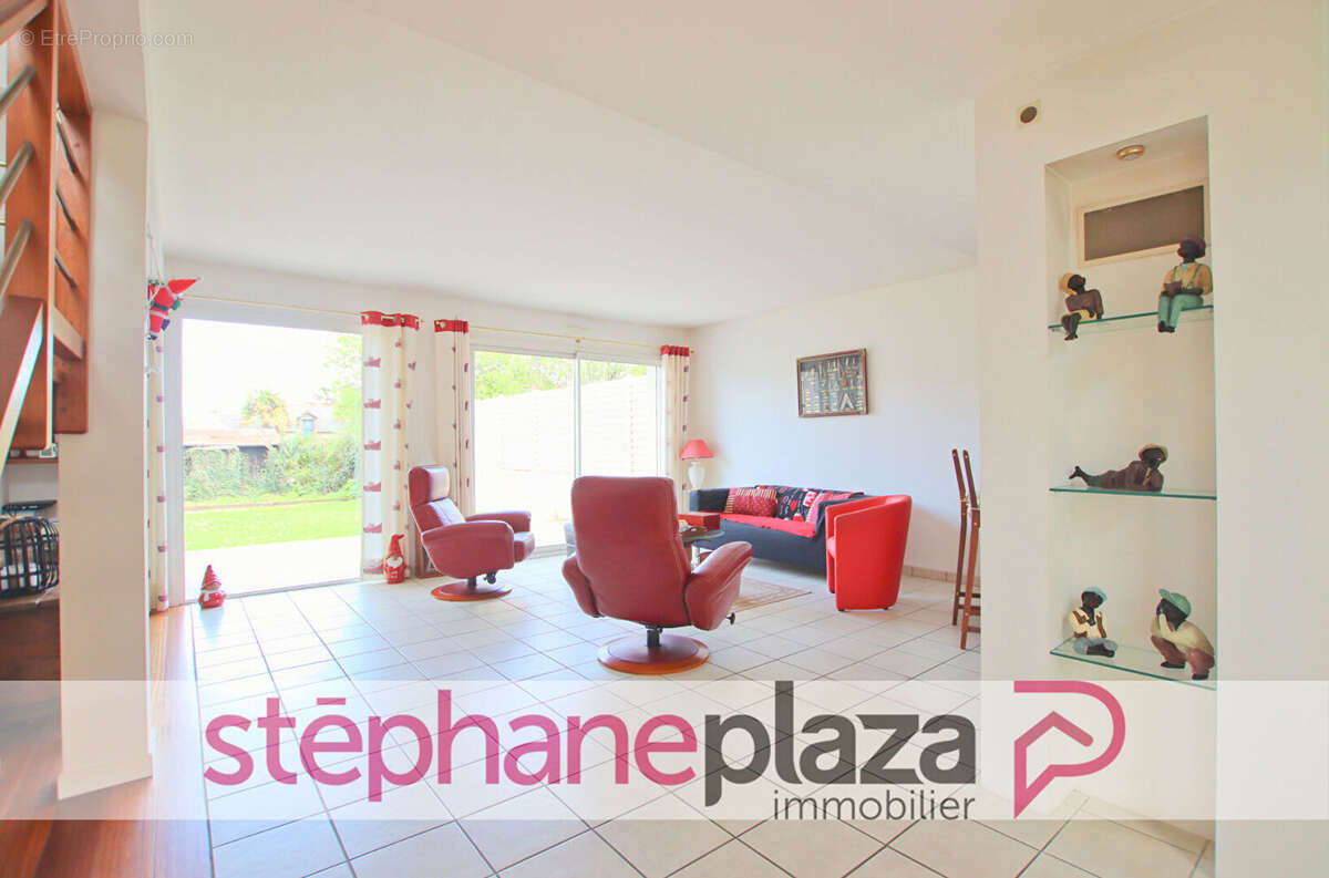 Maison à NOYAL-SUR-VILAINE