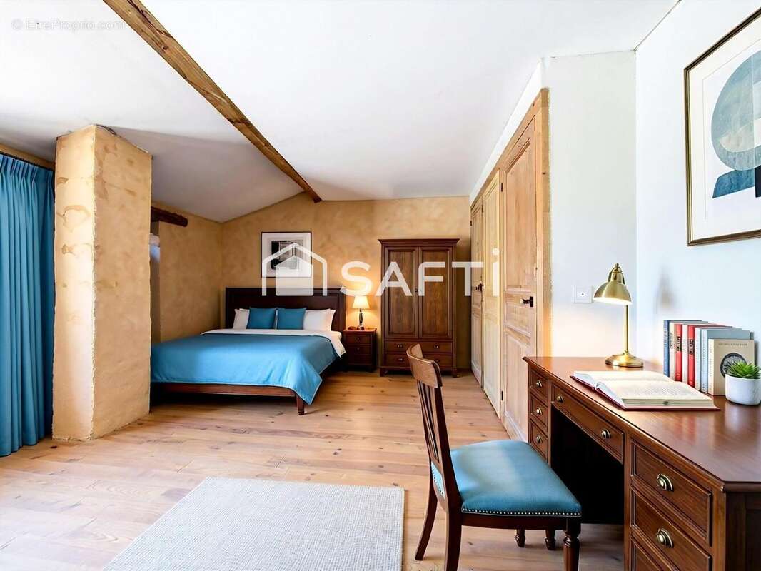 Maison 243 m² à Roiffieux  - photo 6