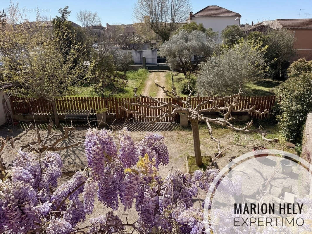Maison à JONQUIERES