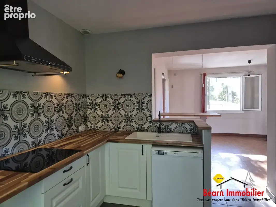 Maison 61 m² à Salies-De-Bearn  - photo 4