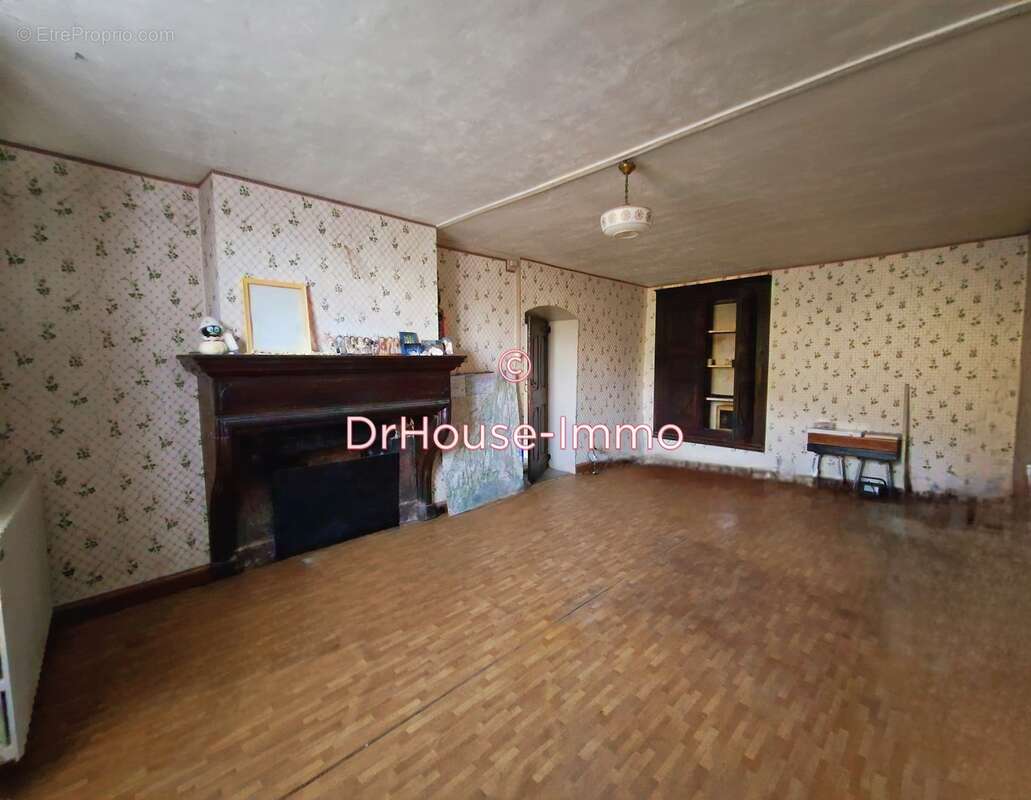 Maison à ORIOL-EN-ROYANS