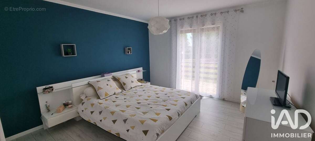 Maison 197 m² à Monceaux-En-Bessin  - photo 7