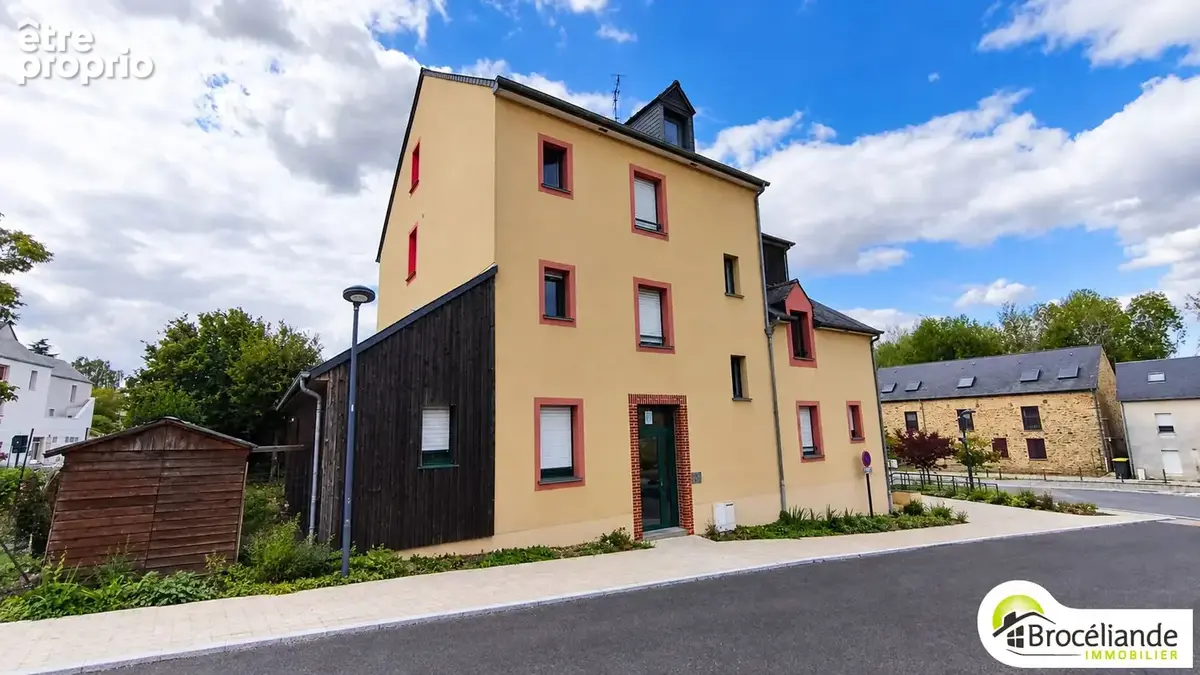 Photo Appartement à Brece au prix de 147 280€