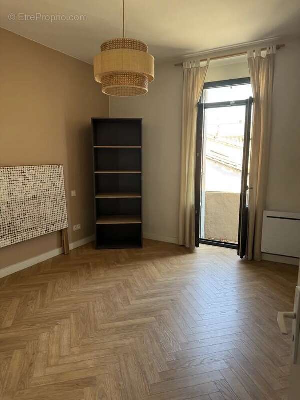 Appartement T4 - A vendre - photo 6