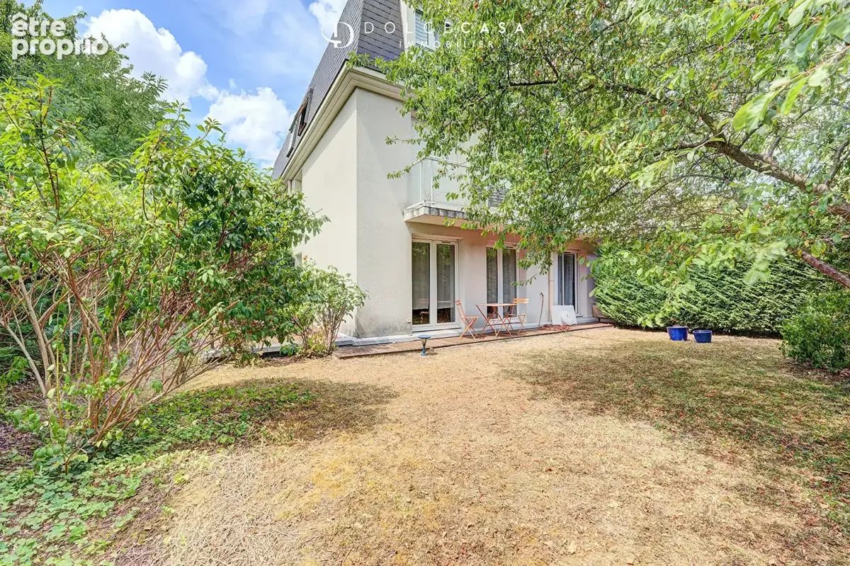 Appartement à LE PERREUX-SUR-MARNE