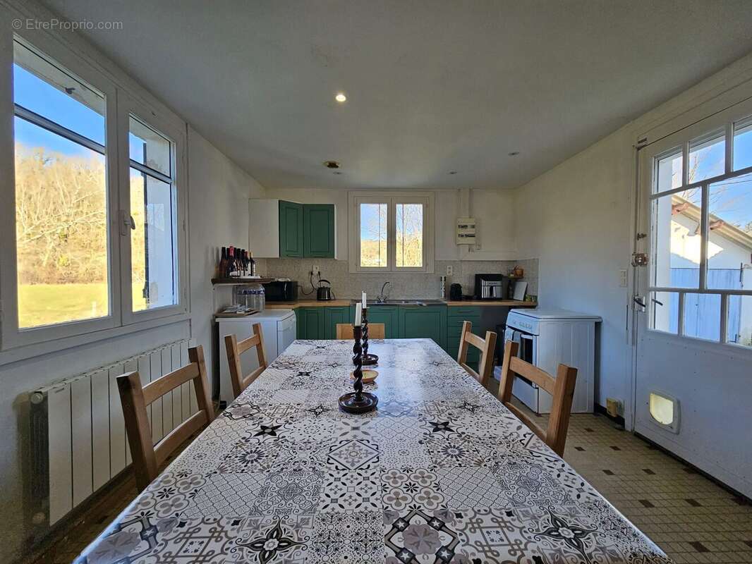 Maison à EYMET