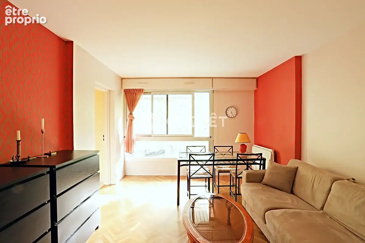 Appartement Paris 1 pièce(s) 29m² avec emplacement de parking et cave - photo 5