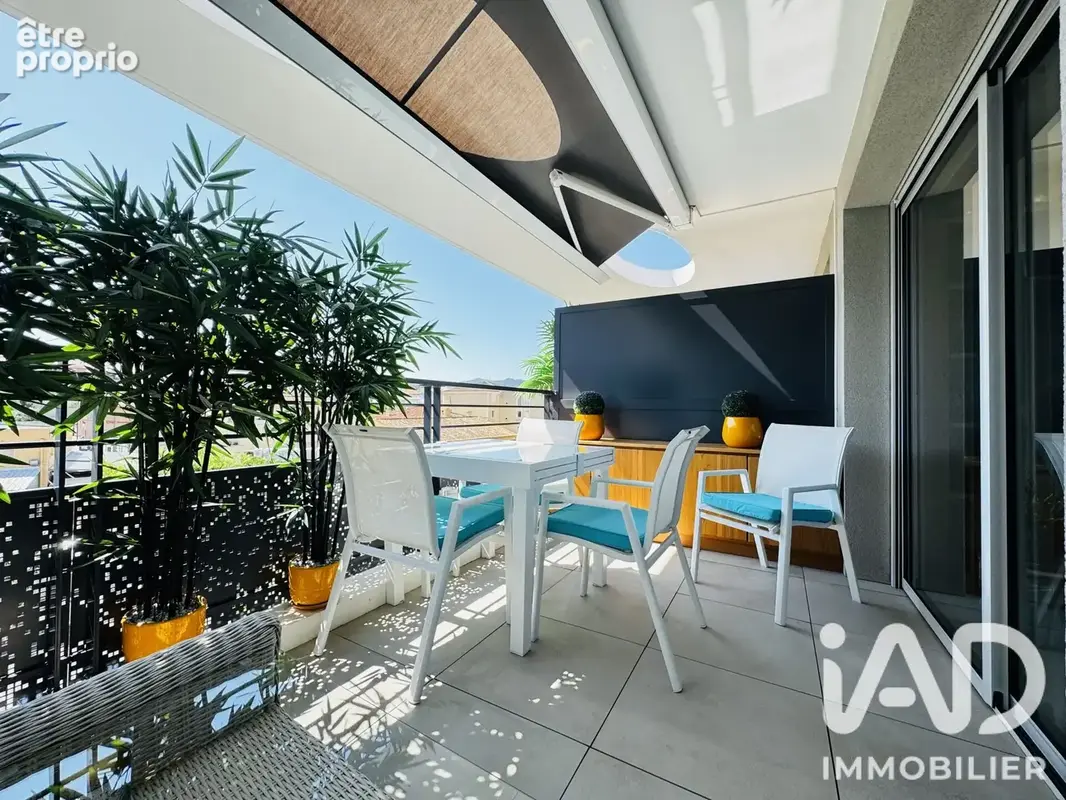 Photo 1 - Appartement à SIX-FOURS-LES-PLAGES