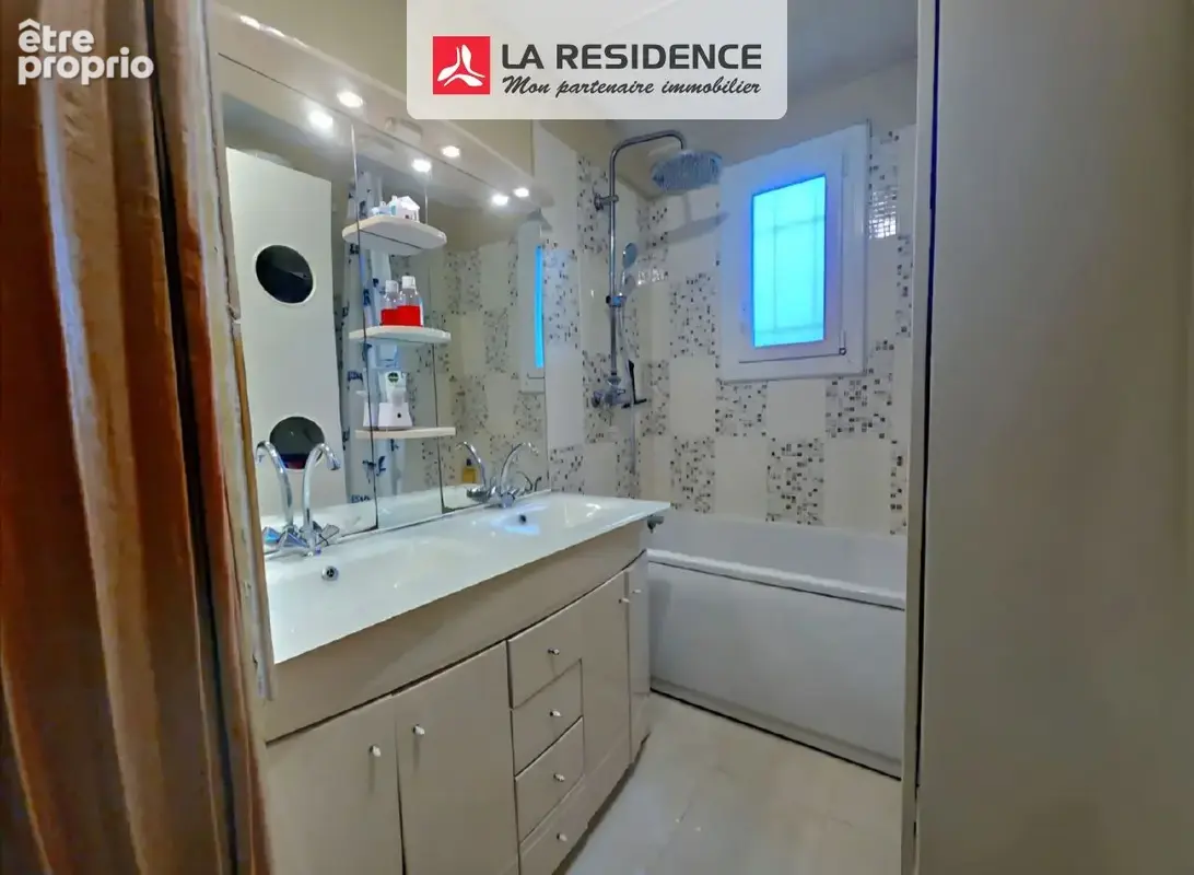 Maison 7 pièces 114 m² à vendre à Garennes-Sur-Eure (27780) - photo 4