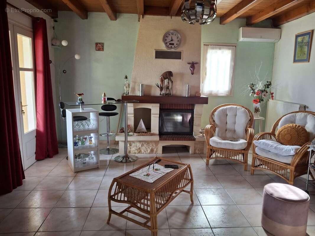 Maison à ISSIGEAC