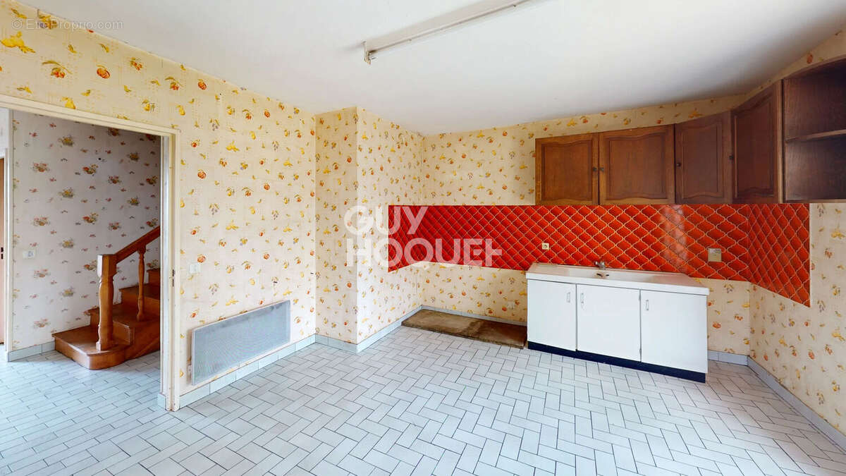 Maison Noidans Les Vesoul 6 pièce(s) - photo 4