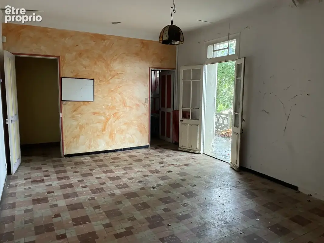 Propriété coeur de village sur un terrain divisible de 1129 m2 - photo 3
