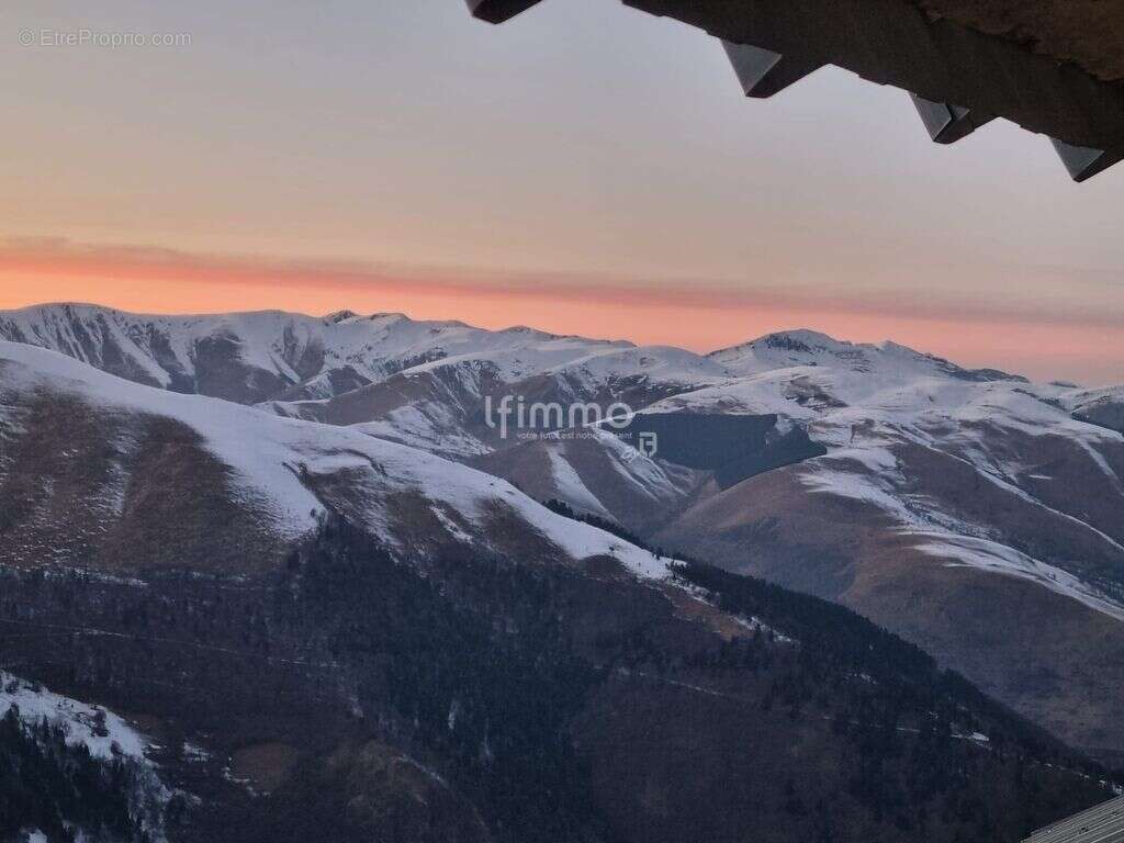 Appartement à SAINT-AVENTIN