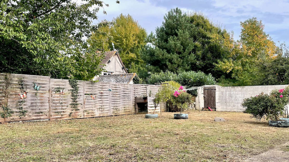 Maison à LA FERRIERE-SUR-RISLE
