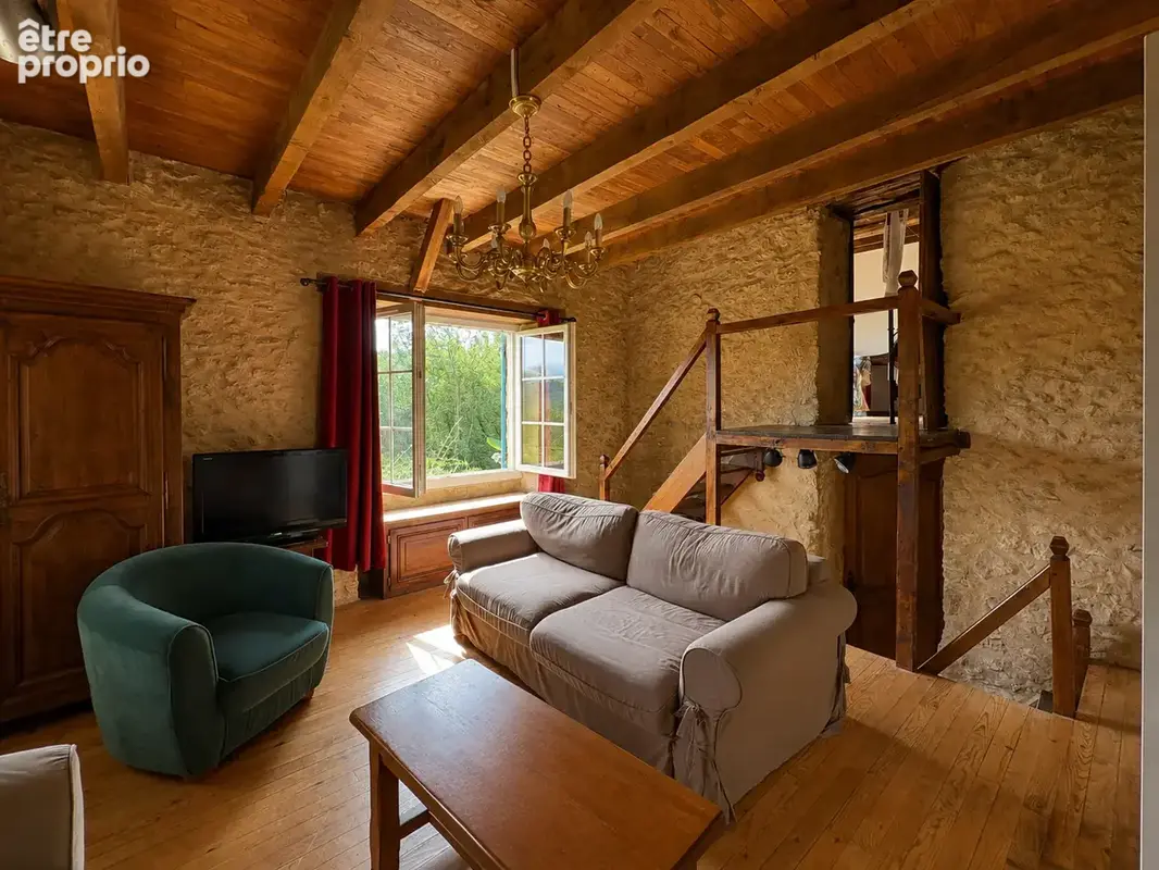 Périgord noir   maison de caractère avec piscine, 4 terrasses et vue remarquable - photo 15