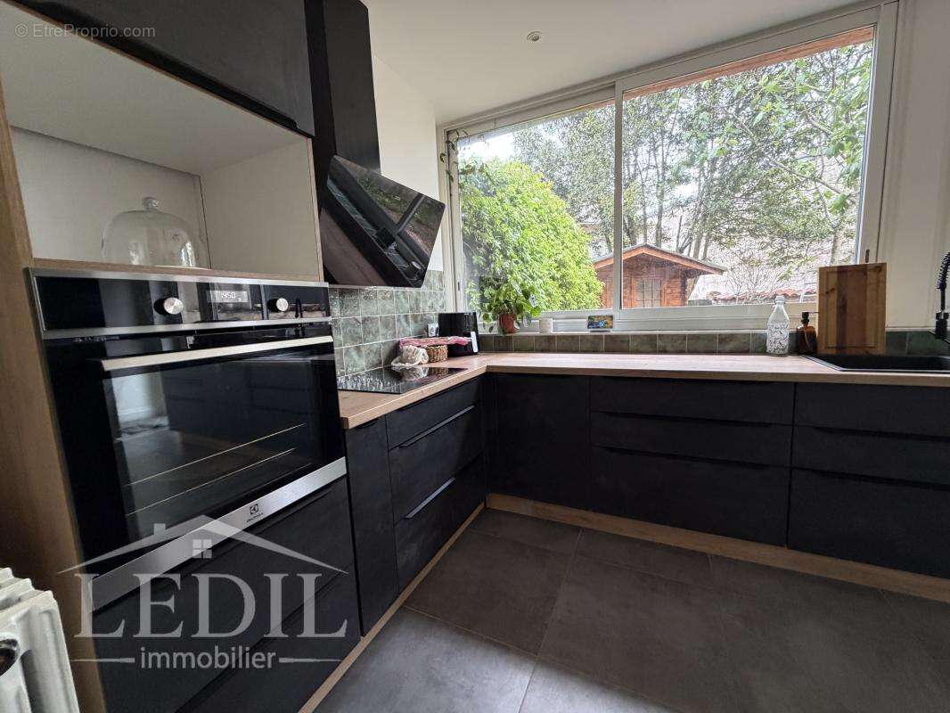 Maison de ville avec courette et chalet bois - photo 3