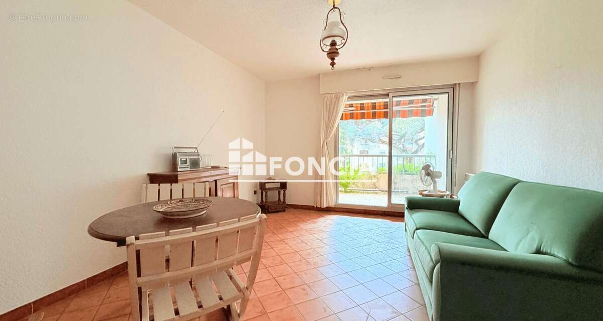 Appartement à SAINT-MANDRIER-SUR-MER