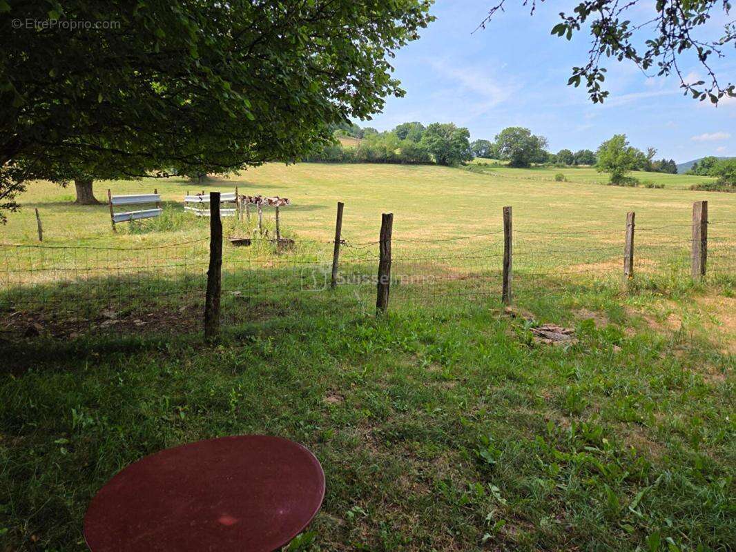 Corps de ferme renove de 147m² sur terrain de 20 ares 199000 euros - photo 10