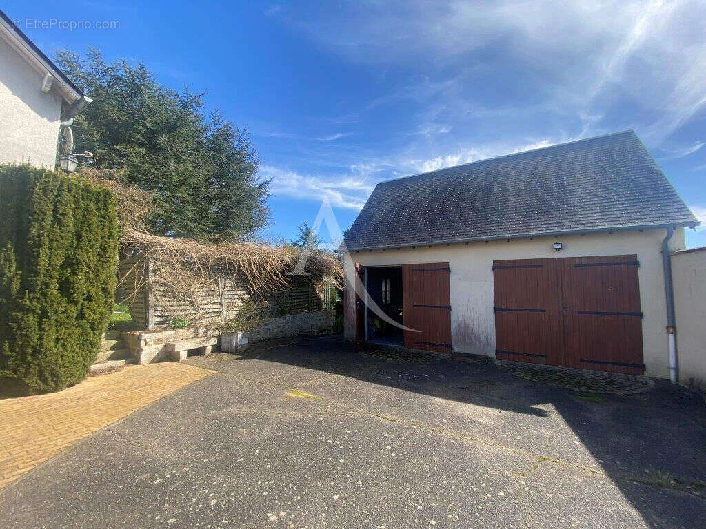 Maison à PITHIVIERS-LE-VIEIL