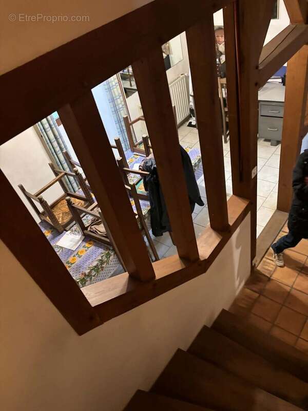 Maison à DOMFRONT-EN-CHAMPAGNE