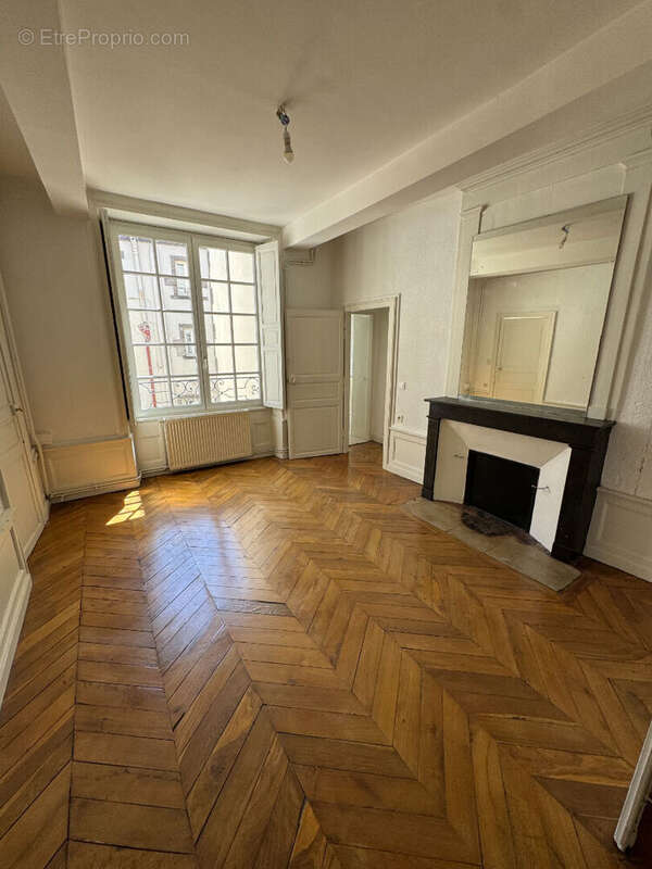 Immeuble 550 m² / 9 lots - photo 11