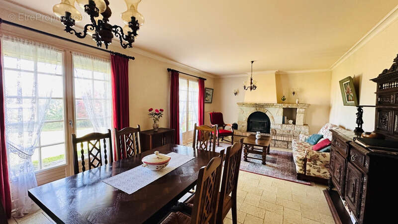 Maison à ROSCANVEL
