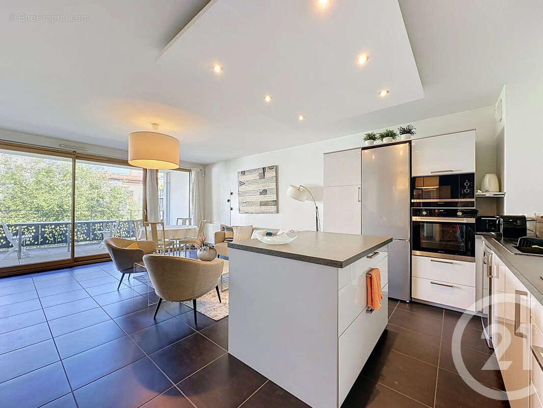 Appartement à LYON-5E