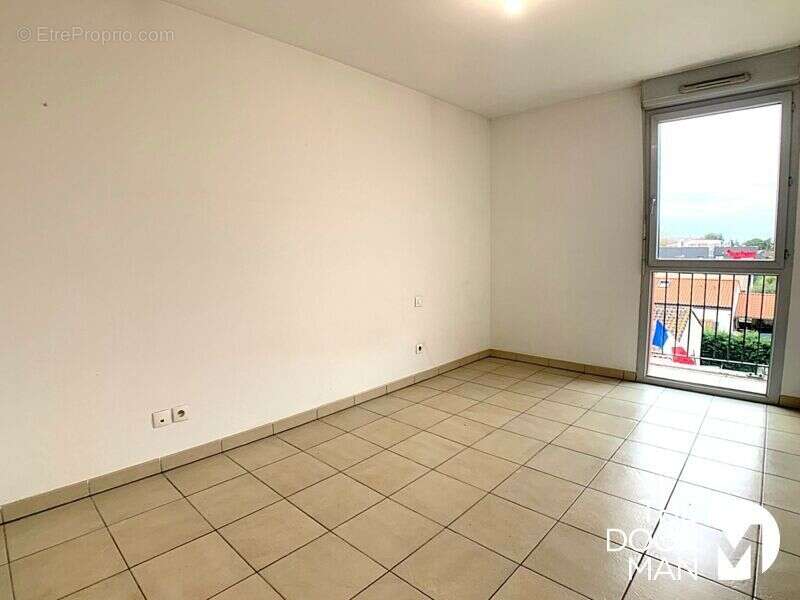 Appartement à FONBEAUZARD
