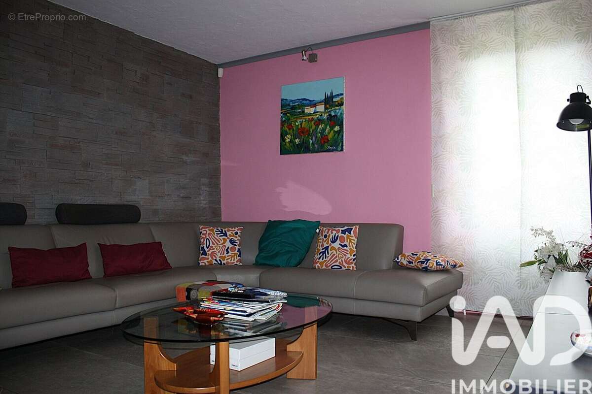 Photo 8 - Maison à MERCUROL