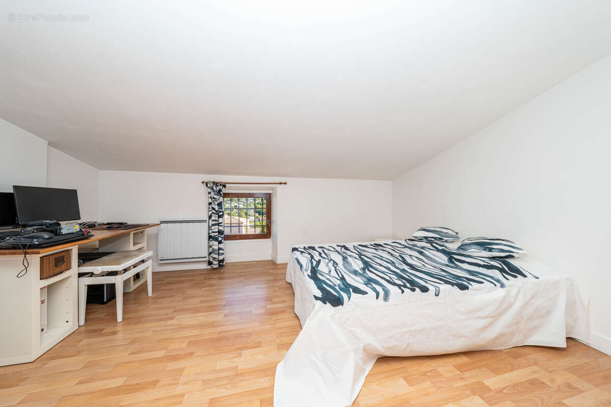 Maison à LA COLLE-SUR-LOUP