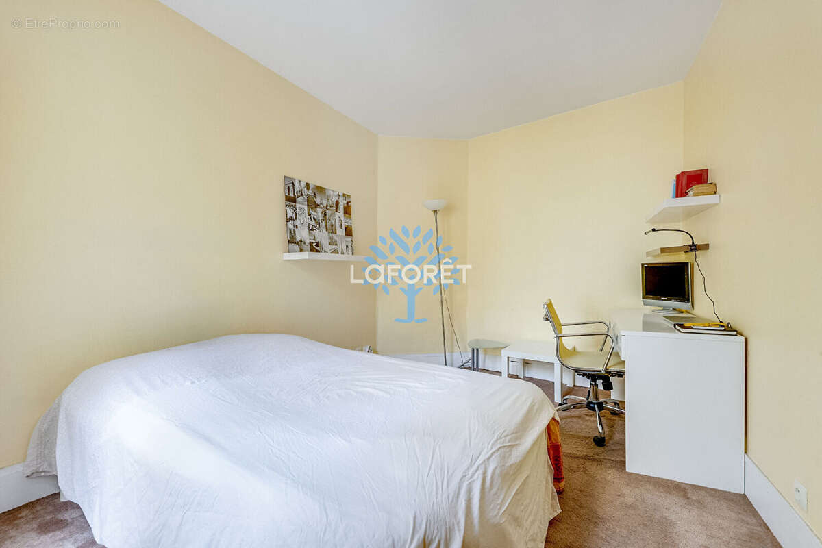 2 pièces - Haussmannien - Quartier Henri IV - photo 4