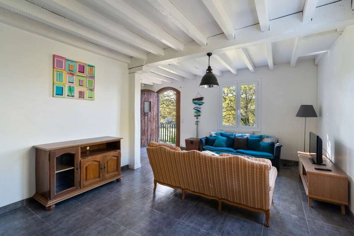 Souraïde Vente Maison 5 pièce(s) - photo 6