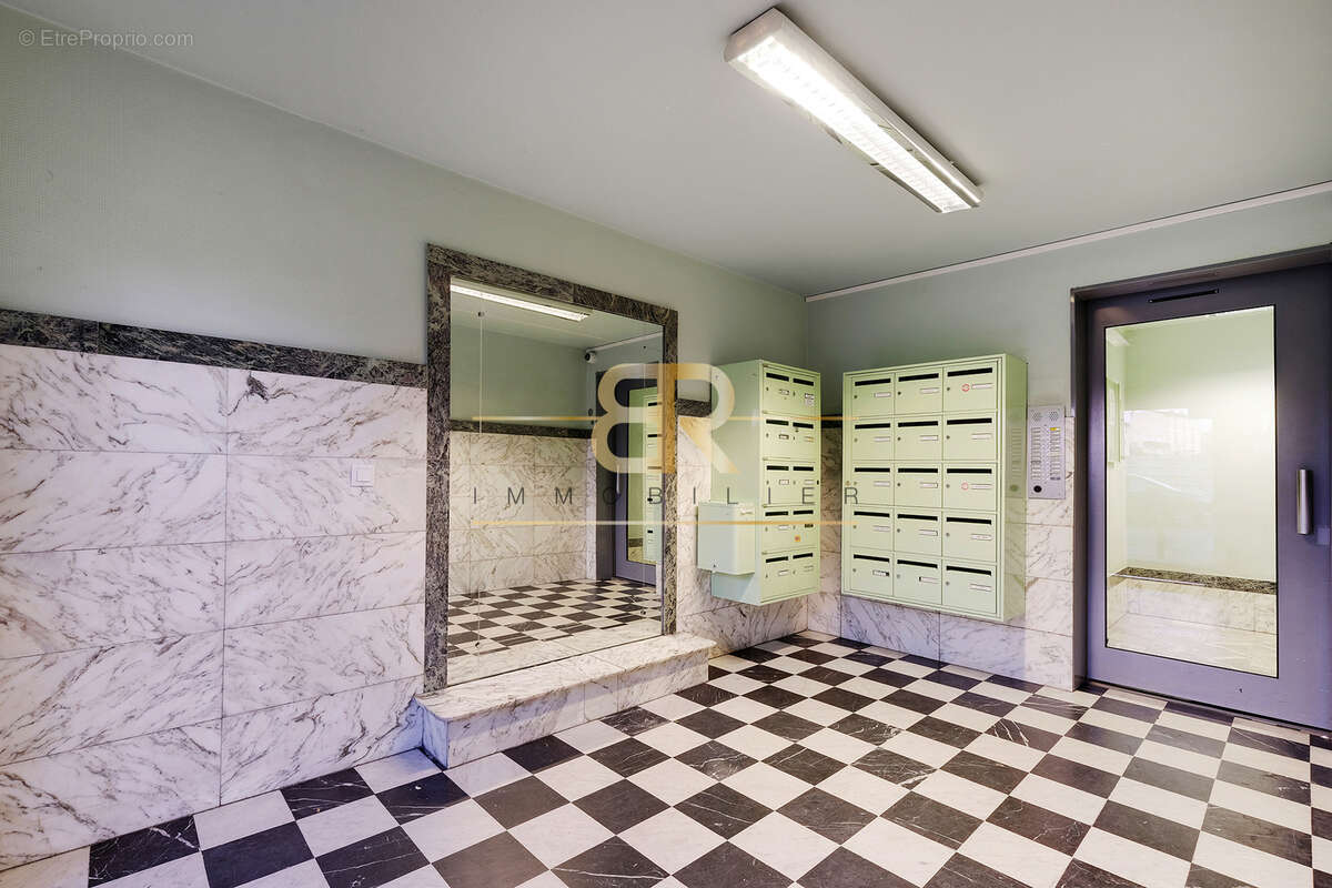 Appartement à SAINT-OUEN