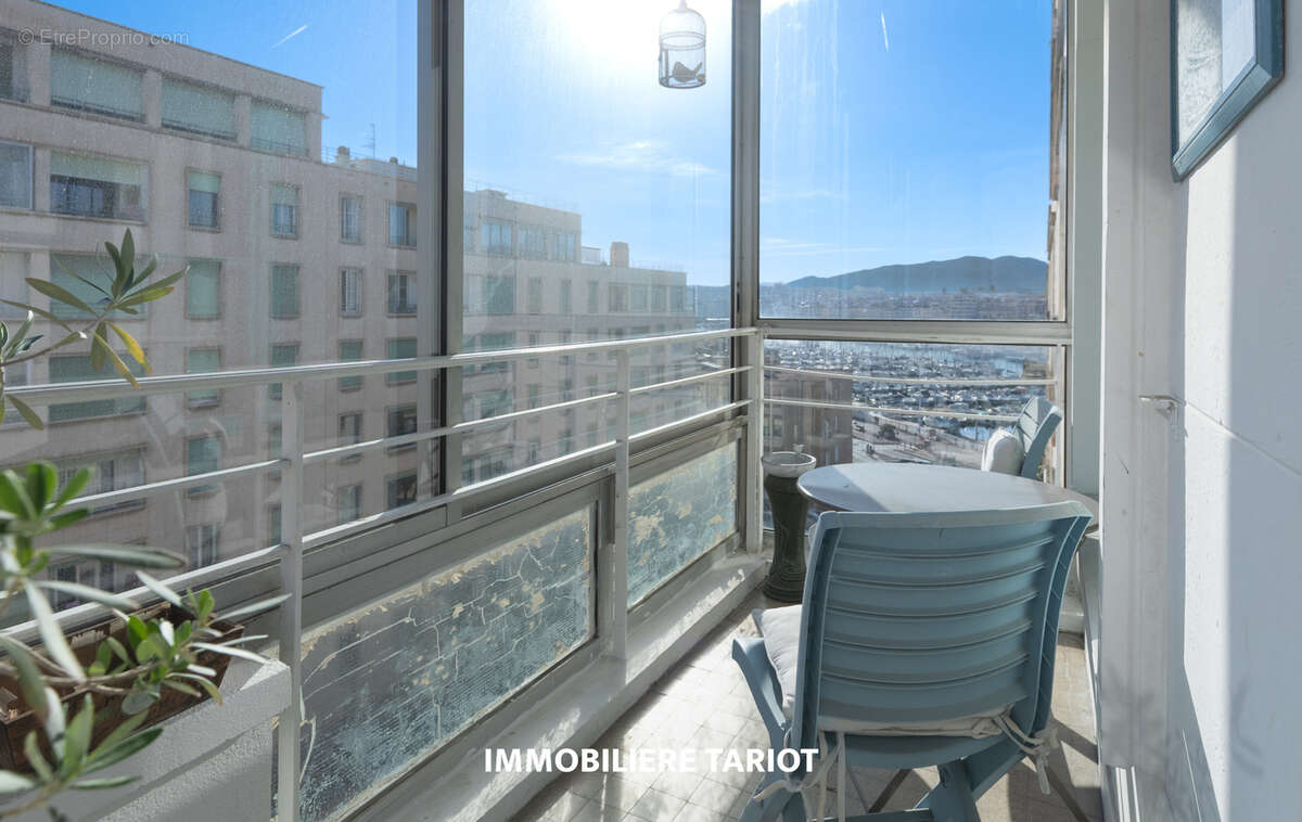 Appartement à MARSEILLE-2E