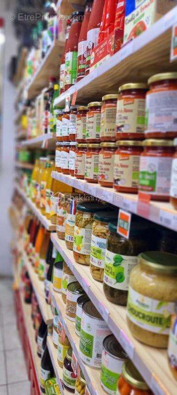 Commerce à FORCALQUIER