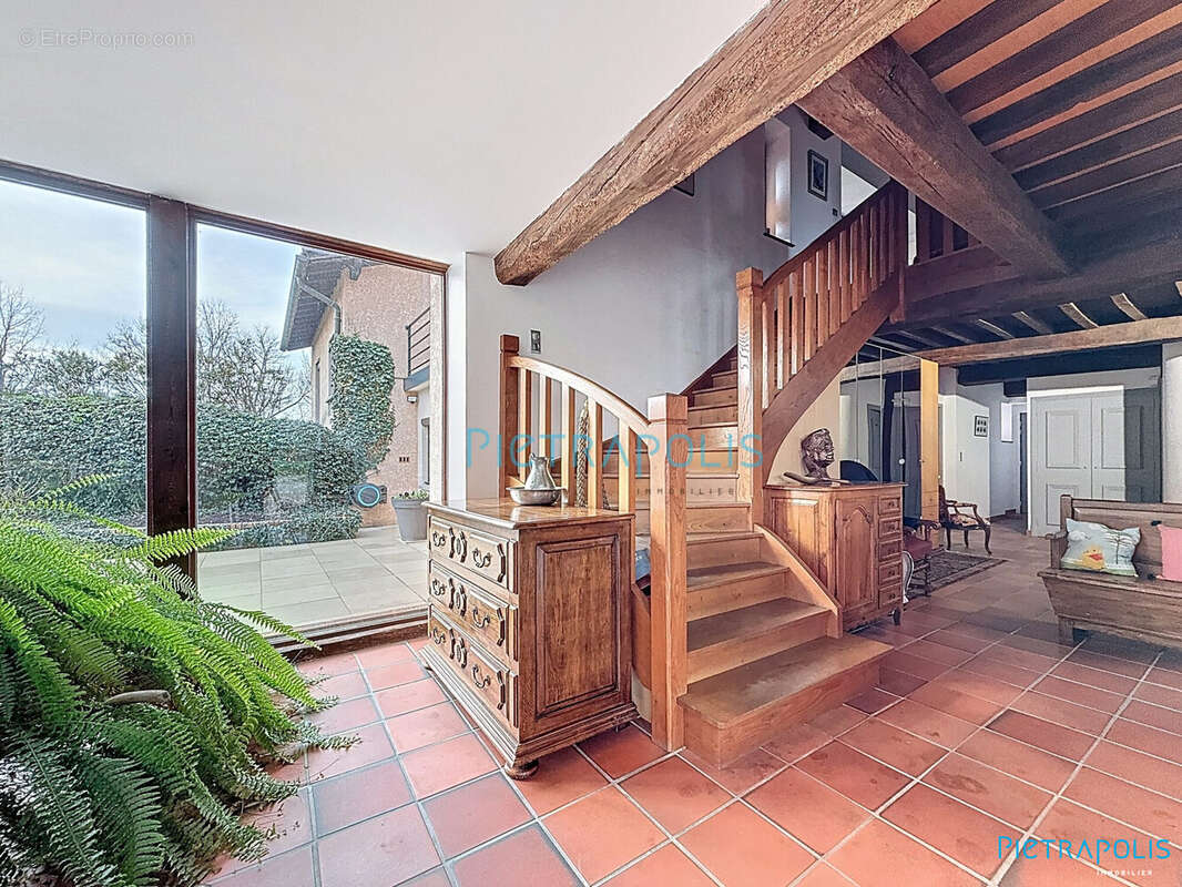 Maison à CHATILLON-SUR-CHALARONNE