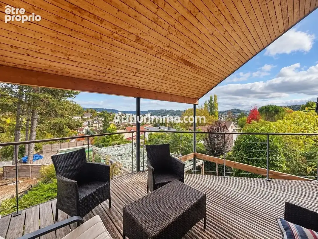 Maison d’architecte de 186 m² avec piscine et belle vue dégagée - photo 17