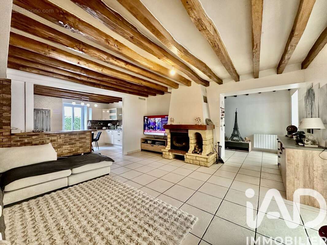 Photo 2 - Maison à ISSOUDUN