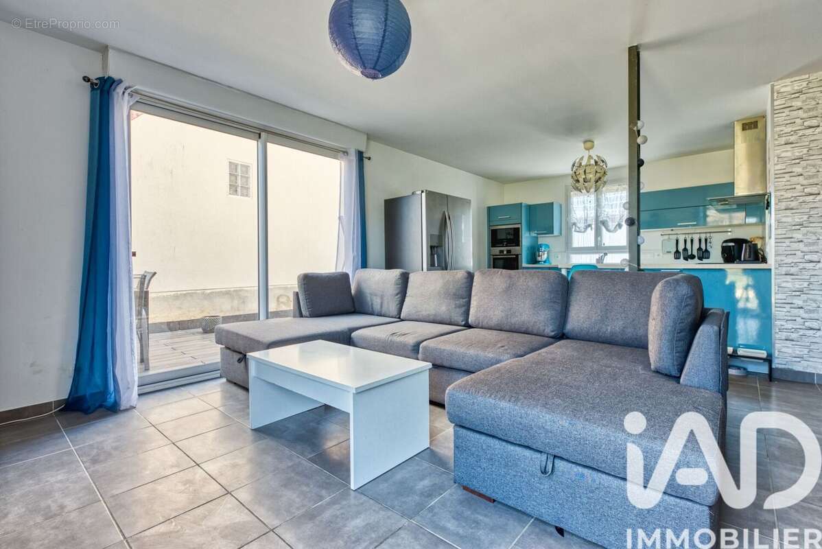 Photo 3 - Maison à SAINT-CAPRAIS-DE-BORDEAUX