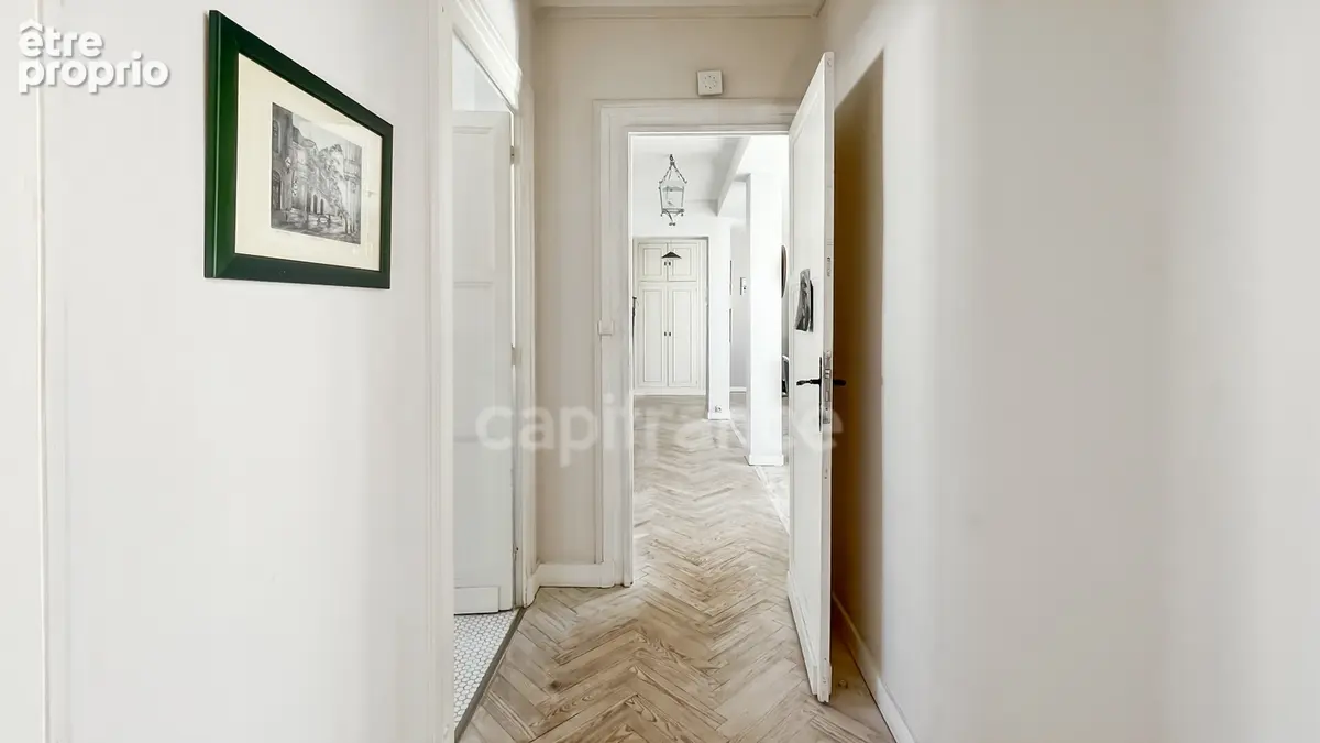 ROYAN, Quartier Eglise Notre-Dame : T3 de 93 m² au 1er étage avec balcon et jardin partagé - photo 7