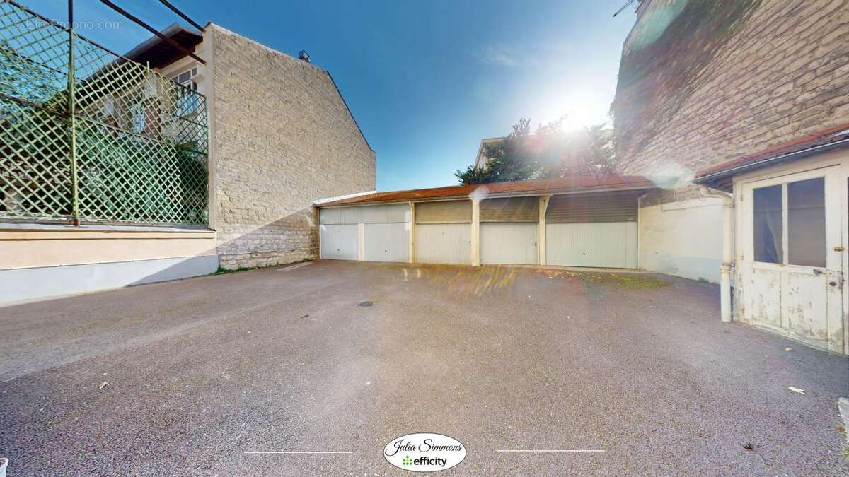 Appartement à BOIS-COLOMBES