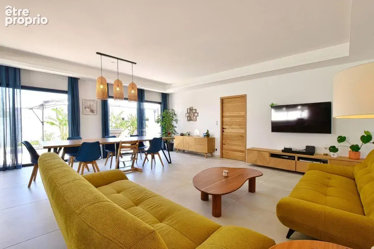 Villa contemporaine de plain-pied avec piscine - photo 2