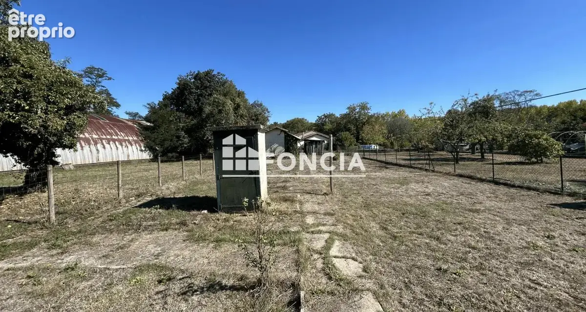 BERGERAC – Maison de plain-pied avec terrain de 955 m², dépendance et garage - photo 6