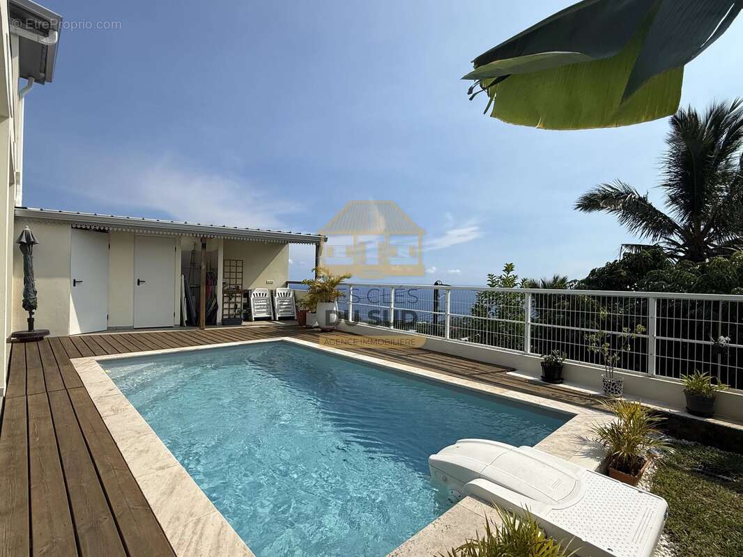 Maison à PETITE-ILE