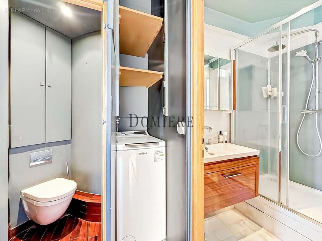Appartement à PARIS-17E