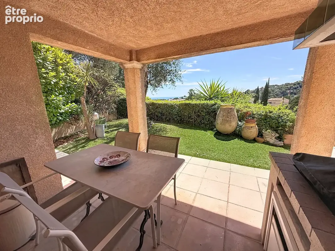 Cagnes-sur-mer - villa familiale au calme avec vue mer - photo 9